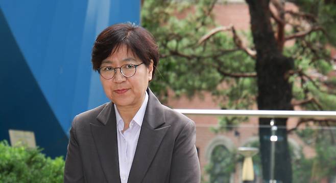 정은경 보건복지부 장관 후보자가 지난달 30일 오전 서울 중구 남대문로에 마련된 인사청문회 준비 사무실로 출근하고 있다. /고운호 기자