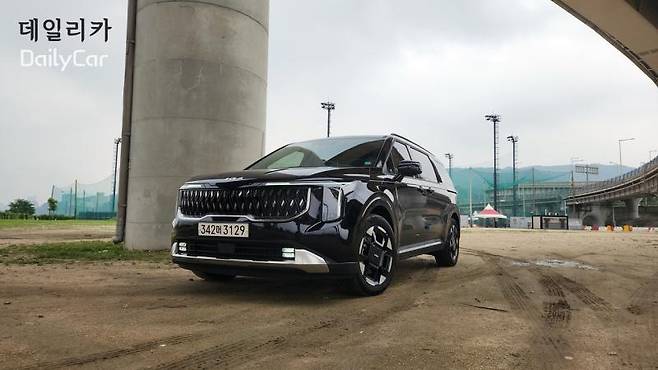 기아 카니발 하이브리드