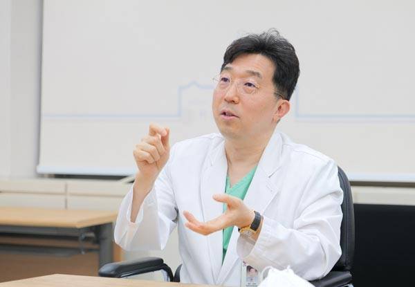 서울대병원 안과 김정훈 교수/ 서울대병원 제공