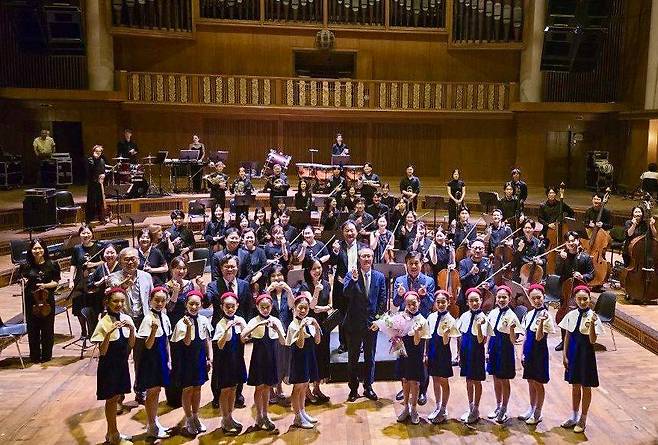 독일 공연 후 기념촬영