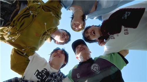 그룹 유니버스 [씽잉비틀 제공. 재판매 및 DB 금지]