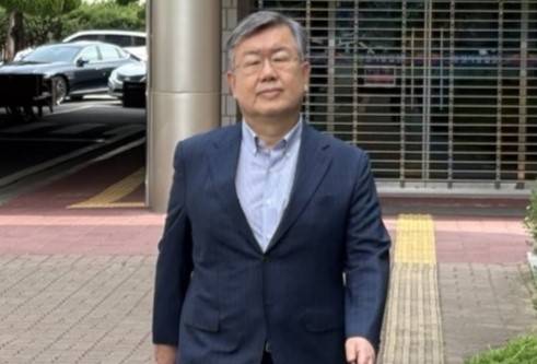 박일호 밀양시장이 8일 창원지방법원에 출석하고 있다. /최환석 기자