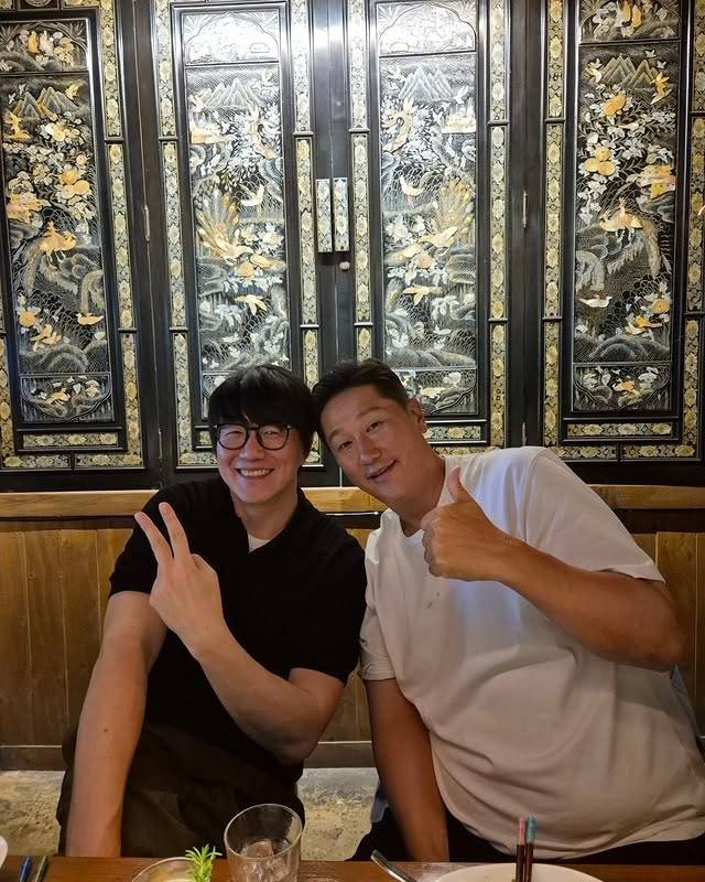 성시경, 이대호. 사진 | 성시경 SNS