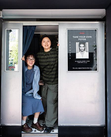 이터널로그 박은우・김담비(오른쪽) 대표.