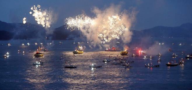 지난해 8월 경남 통영에서 열린 '한산대첩축제'. 사진=뉴시스