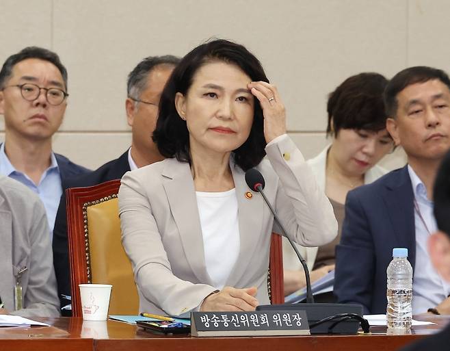▲ 7일 서울 여의도 국회에서 열린 과학기술정보통신위원회 전체회의에 참석한 이진숙 방통위원장 [연합뉴스]&nbsp;&nbsp;