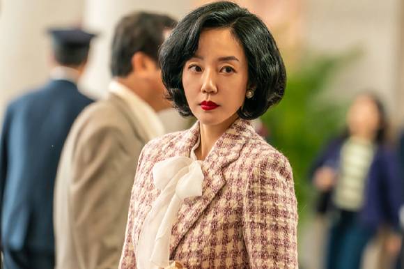 "Low Life," starring Lim Soo-jung (Disney+)
