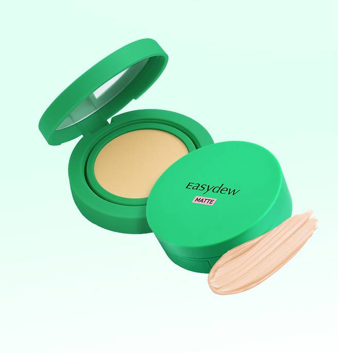 [서울=뉴시스] 대웅제약 이지듀 '기미 팩트' (사진=대웅제약 제공) 2025.04.24. photo@newsis.com *재판매 및 DB 금지