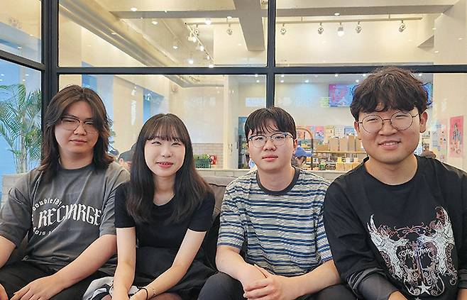 대학생들은 국민연금 구조를 개혁하면 세대 간 갈등을 줄일 수 있다고 주장했다.[사진｜더스쿠프 포토]