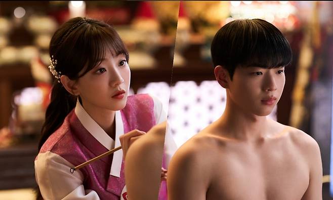 굿을 하는 무당을 여자 주인공으로 내세운 tvN 드라마 '견우와 선녀'의 한 장면. [사진 | 뉴시스]