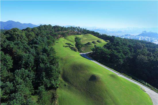 백제역사유적지구에 해당하는 송산리 고분군