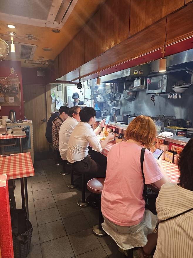 <도쿄맛집> 나폴리탄 맛집 880엔의 푸짐한 양 ㄷㄷㄷ.jpg