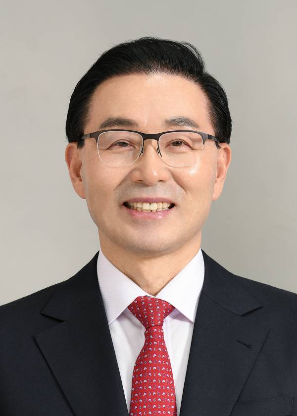 국민의힘 서천호(경남 사천 남해 하동) 의원이 한국형 차세대 전투기 KF-21 시험비행에 따른 주민 소음피해 보상 근거를 골자로 하는 ‘군용비행장·군사격장 소음 방지 및 피해 보상에 관한 법률’ 개정안을 대표발의했다.