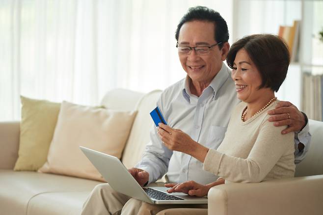 현행 신탁 자산으로 허용되지 않은 질병, 상해, 암보험 등이 공공신탁 대상이 되어야 한다는 보험업계 주장이 나왔다. 프리픽