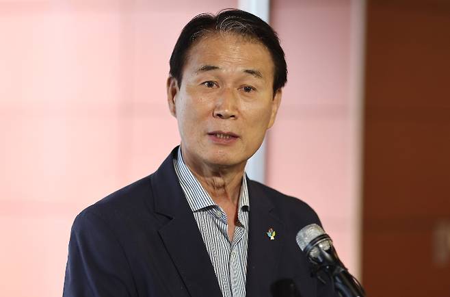 권오을 장관 후보자. 연합뉴스