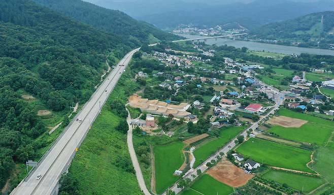 서울~양평고속도로 ‘변경안’이&nbsp;예정됐던&nbsp;경기&nbsp;양평군 강상면 일대.연합뉴스