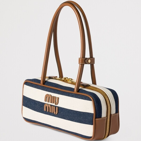 스트라이프 레더 백 4백15만원 미우미우