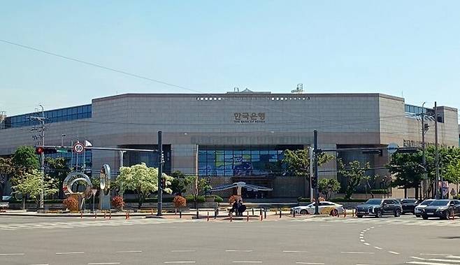5월 중 경북동해안 실물경제동향을 발표한 한국은행 포항본부 전경. /경북매일 DB