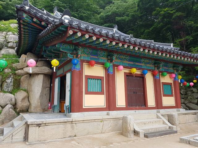 석굴암의 전실.