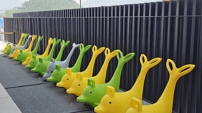 ◇아이스비치의 아이스링크는 남녀노소 누구나 이용이 가능하고, 아이를 위한 장비도 구비하는 등 남녀노소 모두 특별한 경험을 할 수 있도록 하는 데 초점을 맞췄다. 사진=김세형