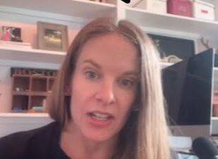 9일 한겨레와 인터뷰 중인 케이트 칼루트키에비츠 맥라티 어소시에이츠 통상 총괄 전무. 화면 갈무리