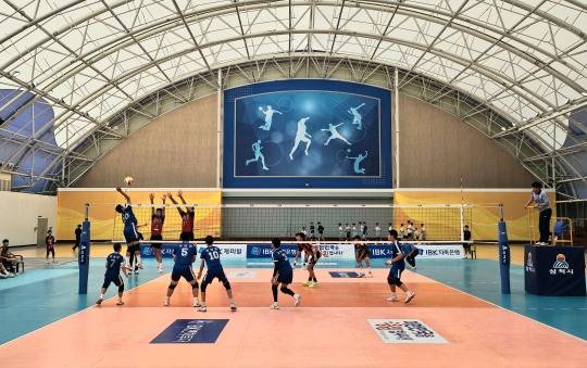 10일 제천중-옥천중 경기 [한국중고배구연맹 제공]