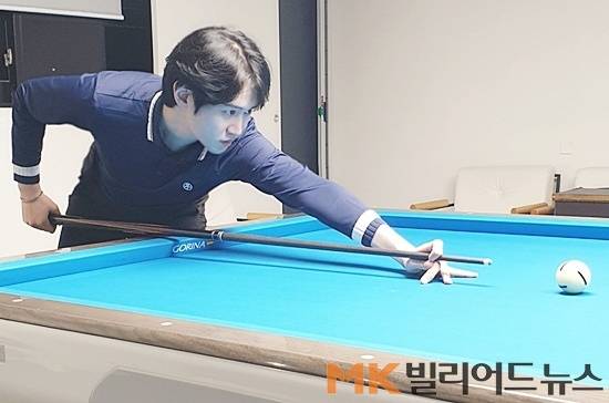 PBA 1부투어에서 활약하는 꿈을 꾸는 예비법조인 박인표. 그는 법조인과 프로당구 선수 둘 다 포기할 수 없다고 했다.