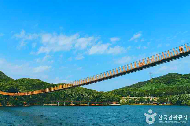 마장호수 출렁다리(사진은 기사와 직접적 관련 없음) / 사진=한국관광공사 홈페이지