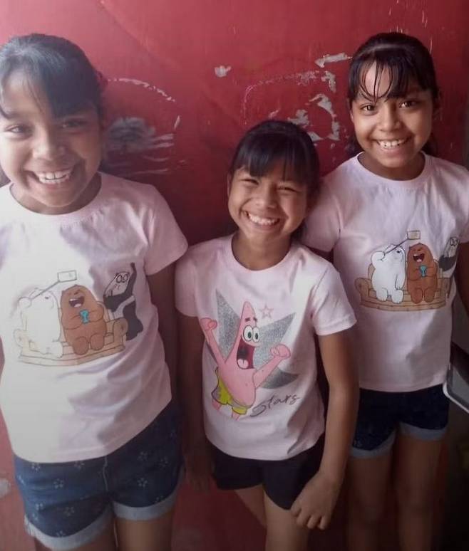 [서울=뉴시스] 멕시코서 어머니와 세 딸이 총격으로 숨진 채 발견됐다. 주 용의자는 어머니의 연인이자 마약 유통 조직원인 것으로 드러났다. (사진 = 'EL PLURAL' 엑스 캡처) 2025.07.10. *재판매 및 DB 금지