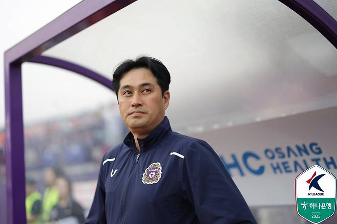유병훈 FC안양 감독. /사진=한국프로축구연맹 제공