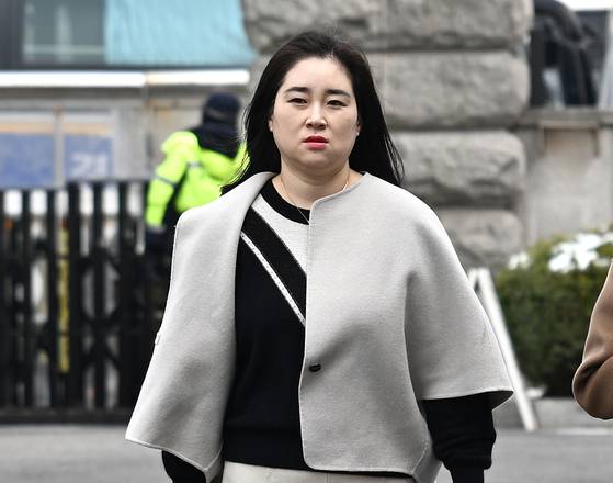 김계리 변호사가 지난 3월 박성재 당시 법무부 장관 탄핵심판에 출석하고 있다. 〈사진=연합뉴스〉