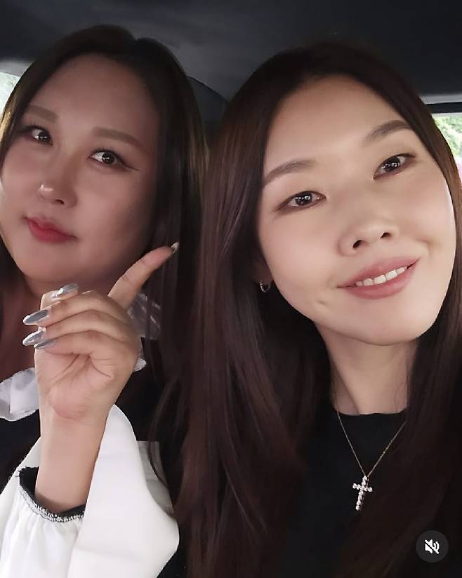 모델 한혜진(오른쪽)과 풍자. 사진 | 한혜진 SNS
