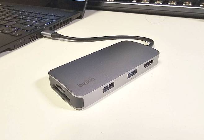 벨킨의 타입-C 멀티허브인 'AVC007-V2' / 출처=IT동아
