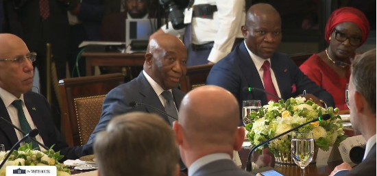 조지프 보아카이 라이베리아 대통령. 트럼프 대통령이 영어 구사 능력을 칭찬한 직후 보아카이 대통령이 지은 표정이다. (사진=백악관 페이스북 갈무리)