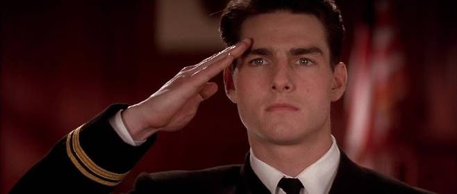 '어 퓨 굿 맨'의 주연 톰 크루즈 1992년 개봉작 '어 퓨 굿 맨'에 주연으로 출연한 톰 크루즈. 미 해병대 관타나모 기지 사령관의 가혹행위 지시 사실을 밝혀내는 법무관 역을 했다. [연합뉴스 자료사진]