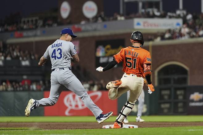 내야안타로 타점을 올리는 샌프란시스코 자이언츠 이정후. AP연합뉴스