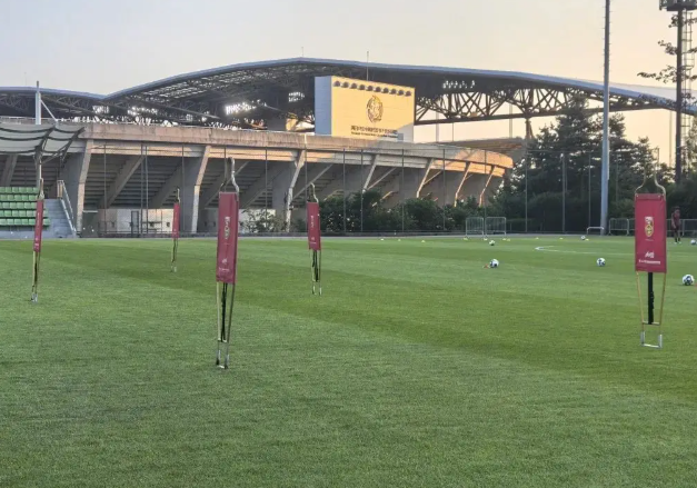 ▲ 중국축구협회가 장난과 같던 짐 초과 논란에 공식 대응해 눈길을 끈다. ⓒ 소후닷컴