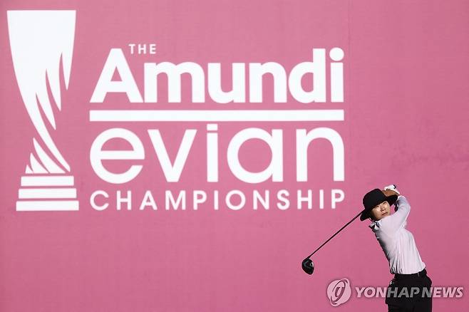 티샷 날리는 이소미 [AFP=연합뉴스]