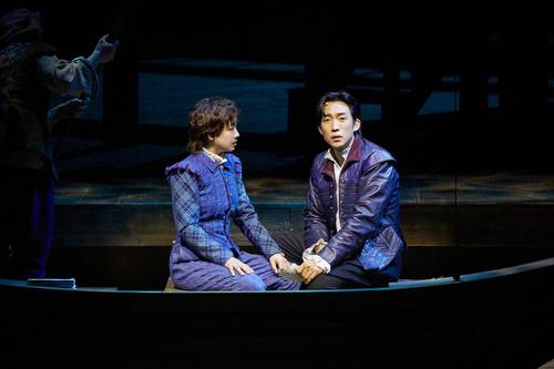 연극 ‘셰익스피어 인 러브’ 공연 모습. 연합뉴스