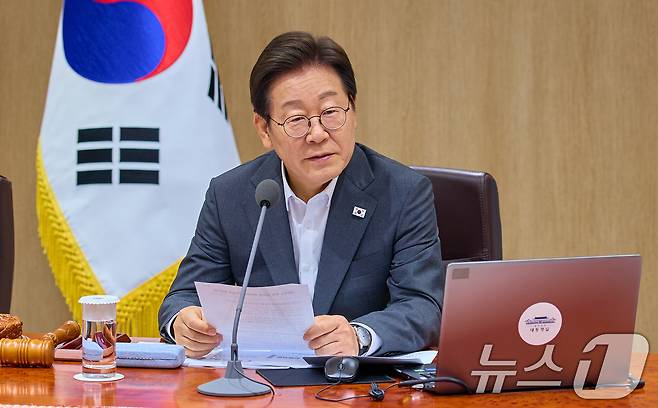 이재명 대통령이 8일 서울 용산 대통령실 청사에서 열린 국무회의에서 발언하고 있다. (대통령실 제공. 재판매 및 DB 금지) 2025.7.8/뉴스1 ⓒ News1 허경 기자