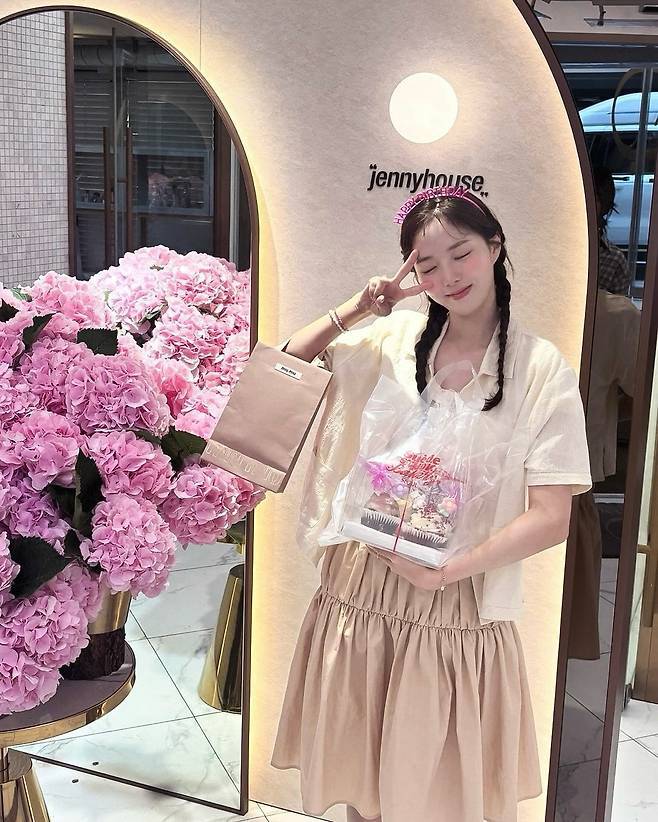 사진 출처=채수빈 SNS 계정