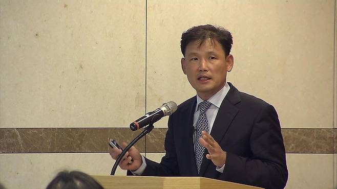 세무전문가와 납세자 상대로 한 제1기 조세실무 아카데미에서 강의 중인 고 변호사. 고성춘 변호사 제공