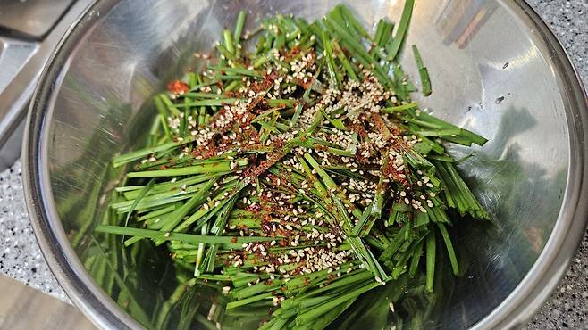 20250712_195942.jpg 저녁 야구하는 아들 몸보신 홈메이드 들깨 삼계탕