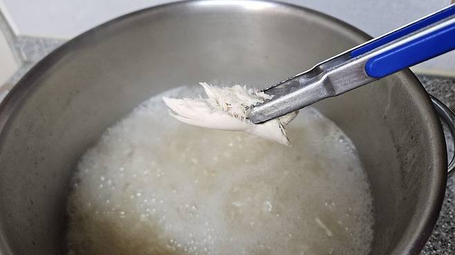 20250712_204903.jpg 저녁 야구하는 아들 몸보신 홈메이드 들깨 삼계탕