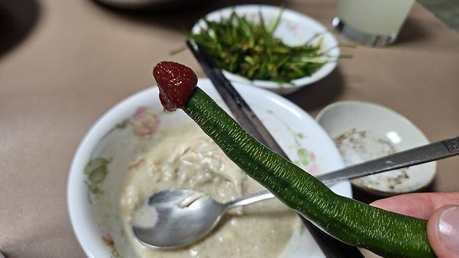 20250712_212235.jpg 저녁 야구하는 아들 몸보신 홈메이드 들깨 삼계탕