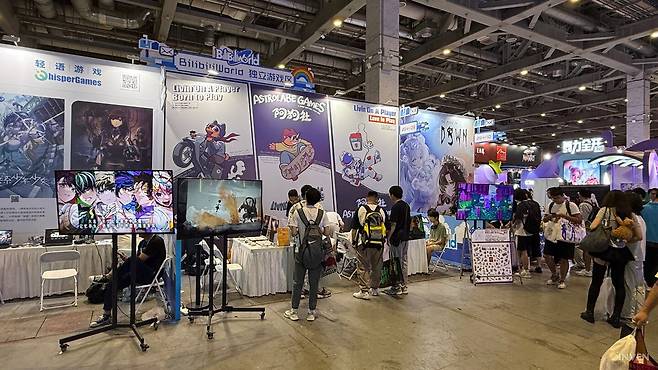 ▲ 서브컬쳐와 대작만? 인디 게임도 존재감을 보이는 곳이기도 합니다