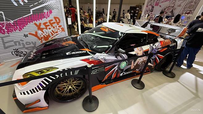 ▲ 여기에 이타샤까지 본격적인 영업을?