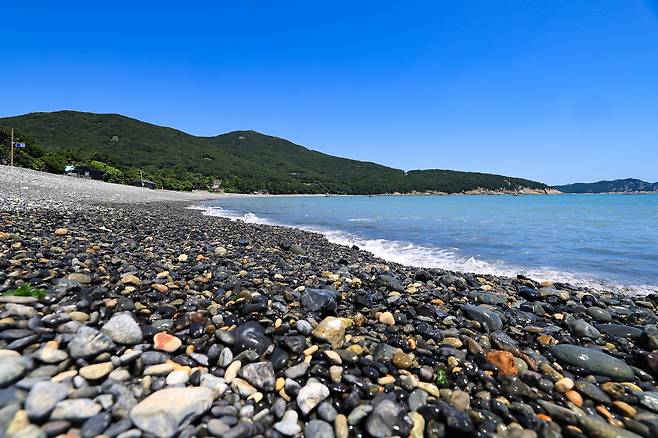 Bogil Island's Yesongri Beach in Wando County, South Jeolla [WANDO COUNTY OFFICE]