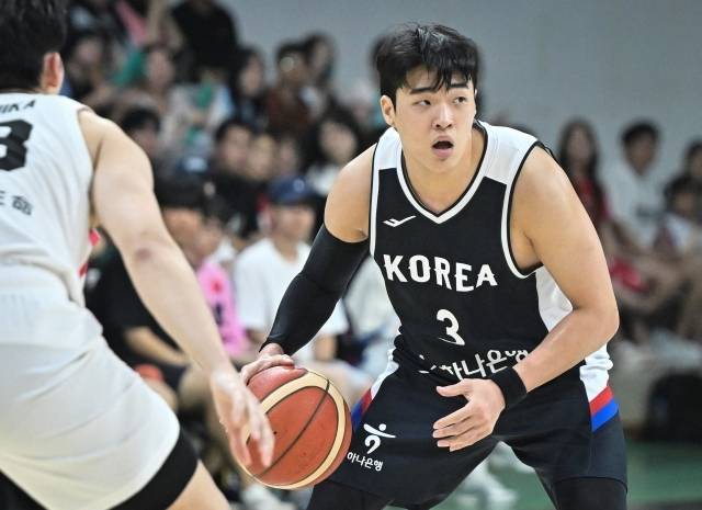KBL 최고의 수비수 정성우, 그는 이제 대한민국 최고의 수비수가 되고 있다. 사진=대한민국농구협회 제공