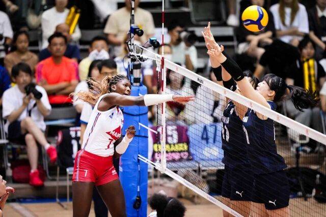 공격하는 아이만 은디아예./FIVB